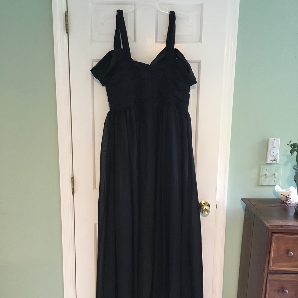 Long black dress